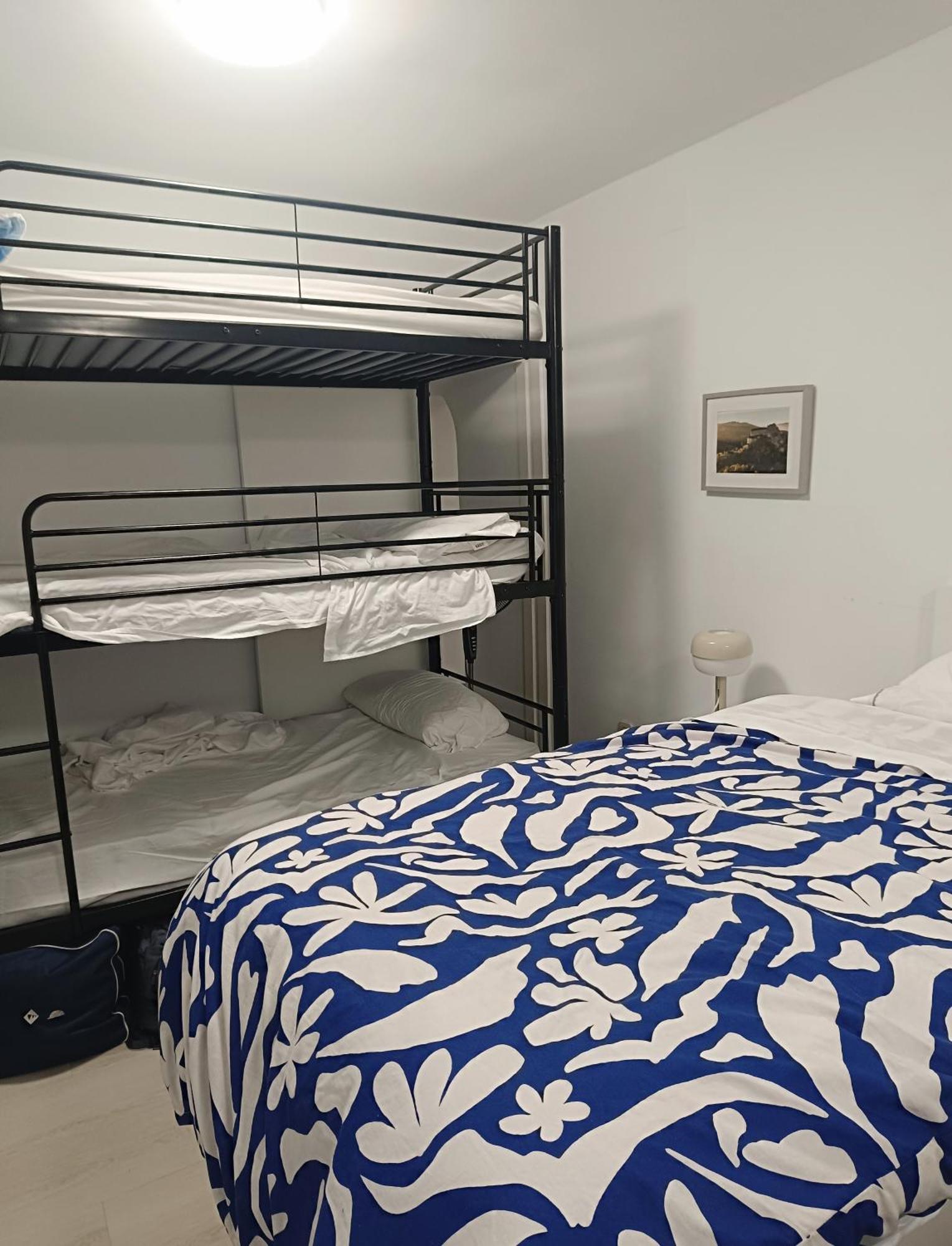 Hostel Latimoamericano Masculino Madrid Buitenkant foto